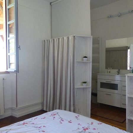 Maison Arriu Bed and Breakfast Montaut  Zewnętrze zdjęcie